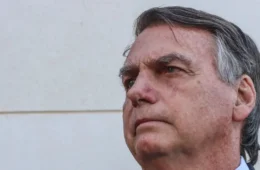 Bolsonaro recupera conta do X hackeada após postagem falsa com Donald Trump