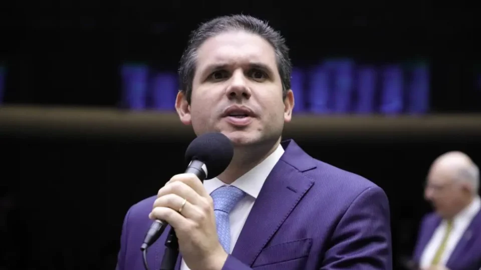 Veja a lista dos nomes que irão compor a chapa de Hugo Motta na Câmara dos Deputados