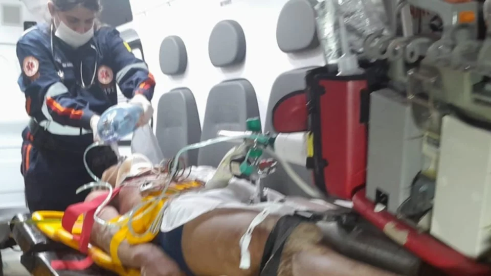 Motorista de app é baleado e se joga de ponte para tentar se salvar no Acre; estado de saúde é grave