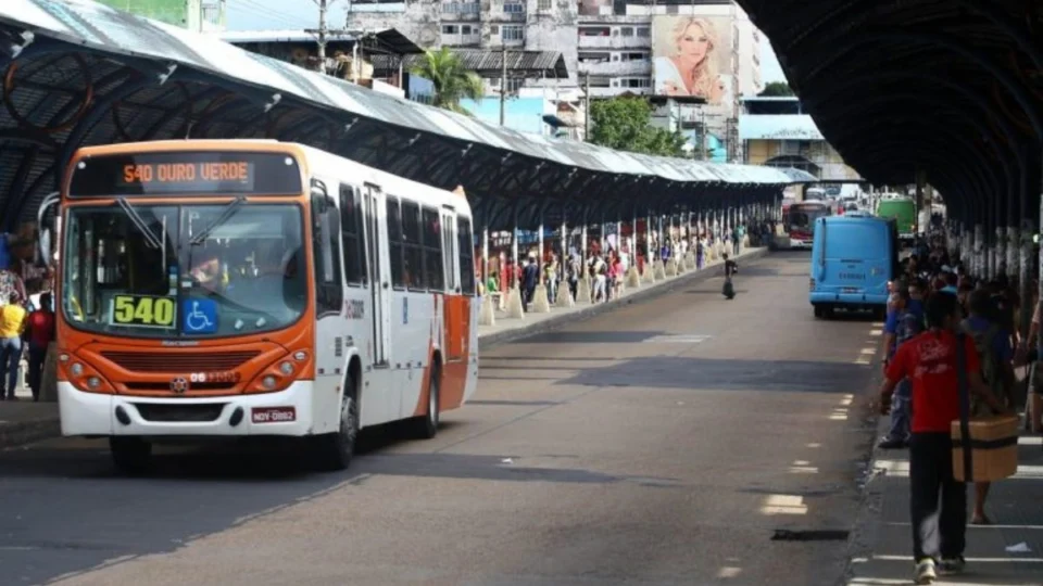 Ministério Público investiga possível aumento da tarifa de ônibus em Manaus