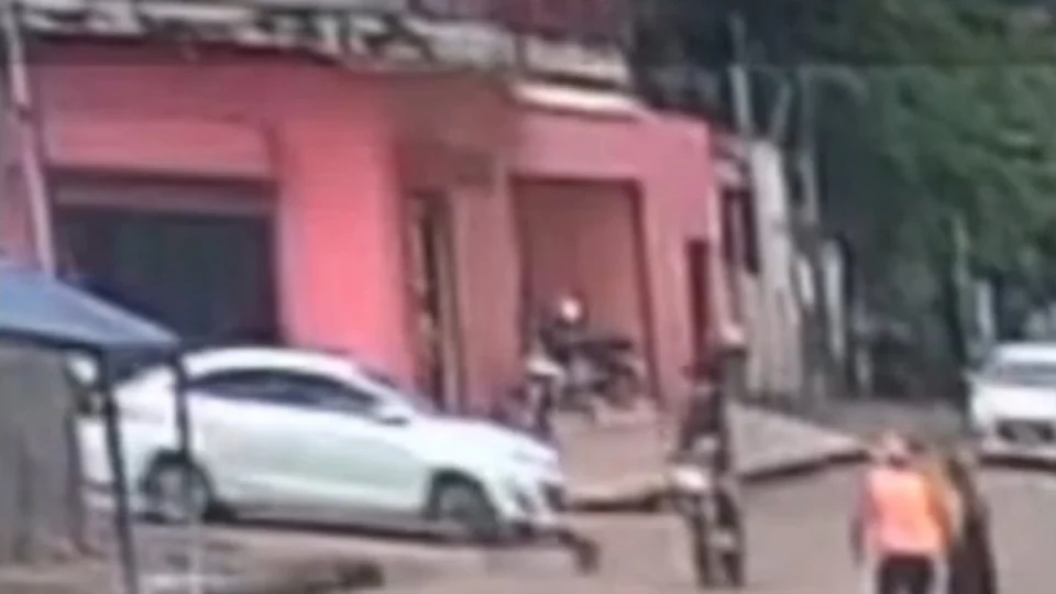 Ex-policial é morto a tiros em restaurante neste domingo (12) em Porto Velho; veja vídeo