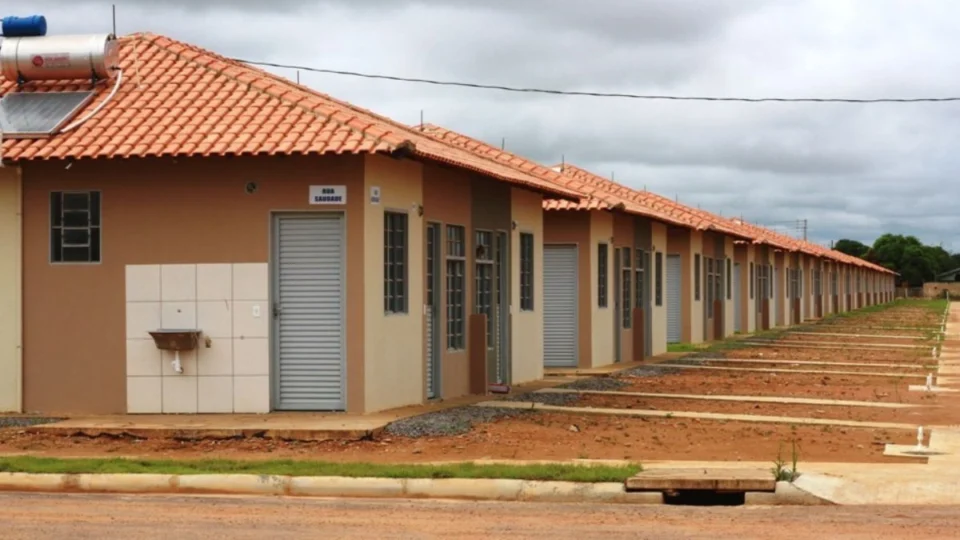 Quais são os documentos necessários para se inscrever no programa Meu Sonho em Rondônia?