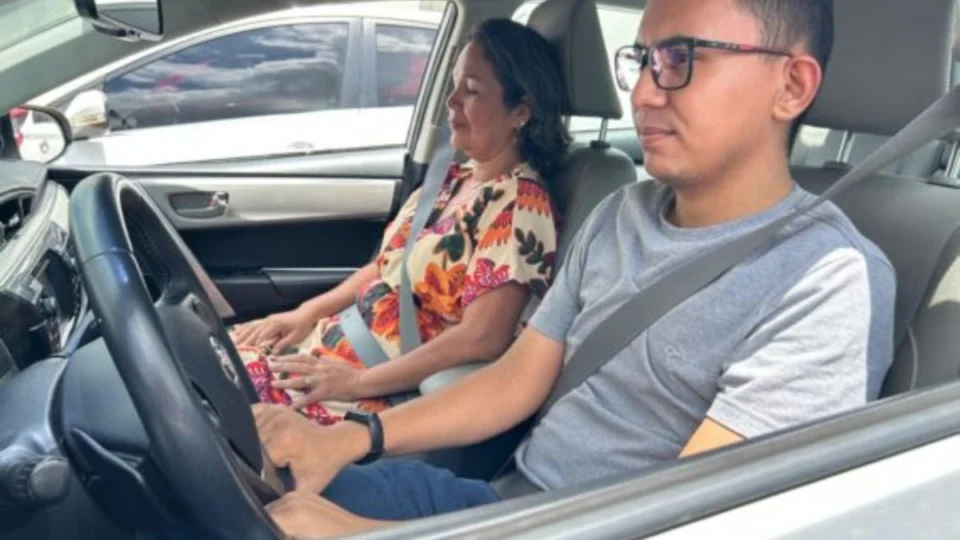 Enquete: você usa o cinto de segurança em todas as viagens, inclusive no banco traseiro em RO?