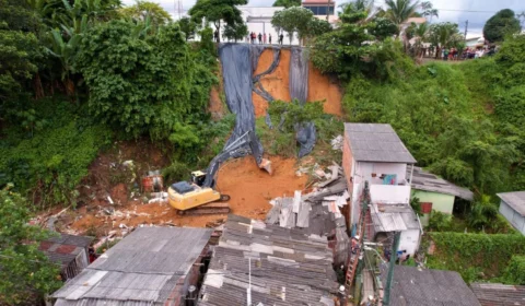 Deslizamento em Manaus: laudo aponta ‘drenagem clandestina’, diz Defesa Civil