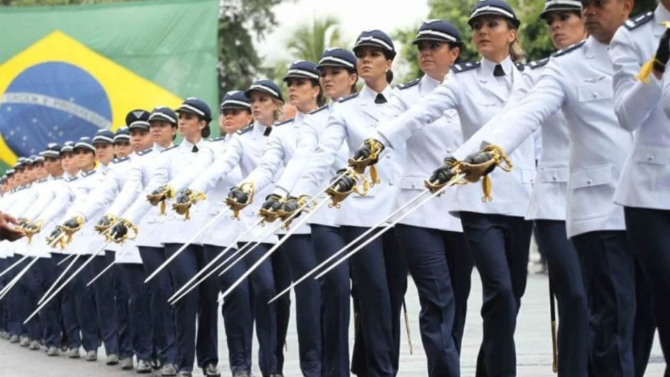 FAB abre inscrições para temporários de nível fundamental em Manaus, Barcelos, Boa Vista e Porto Velho: veja vagas e como participar