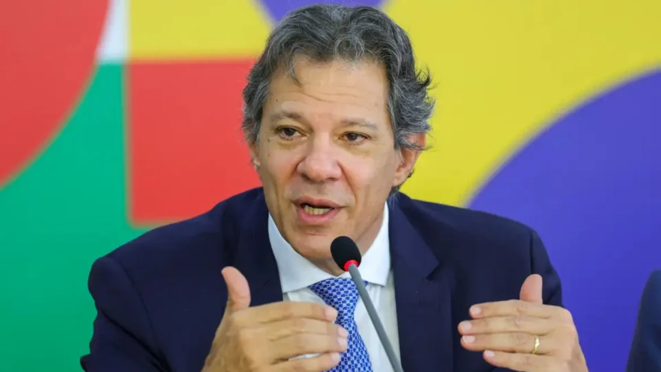 Governo anuncia plataforma de crédito consignado para trabalhadores