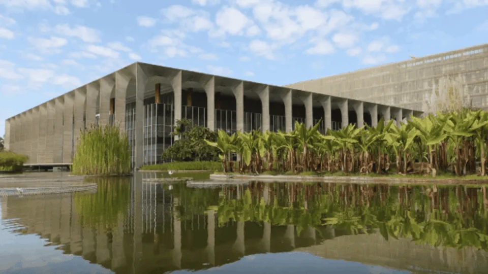 Governo brasileiro condena bombardeios israelenses na Faixa de Gaza