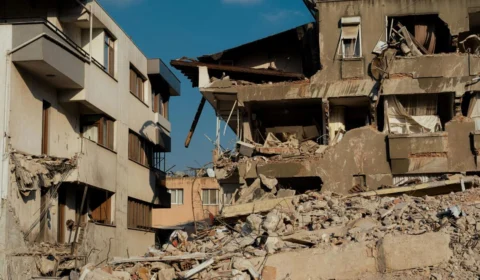 Número de vítimas do terremoto de 6.8 no Tibete sobe para 95; veja vídeo