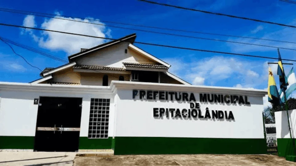 Concurso em Epitaciolândia (AC) tem vagas com salários de até R$ 6.457; saiba tudo