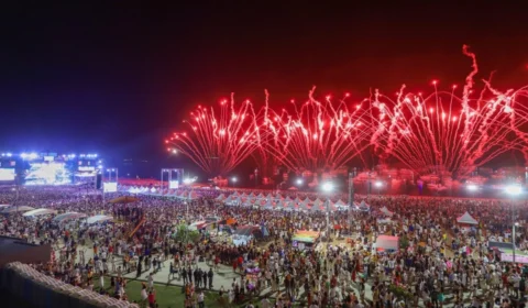 Réveillon 2025: mais de 260 mil pessoas curtem shows da virada em Manaus