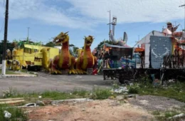 MP apura lixo deixado por escolas de samba ao lado do Sambódromo de Manaus após o Carnaval