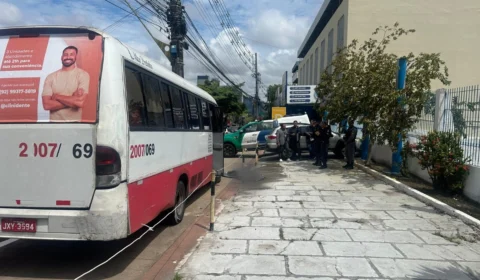 Pedestre morre atropelado por micro-ônibus desgovernado em Manaus
