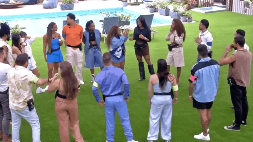 BBB 25: Primeiras imagens dos participantes na área externa da casa