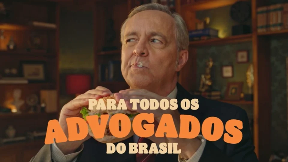 ‘Cópia da cópia’? Burger King provoca com promoção para advogados