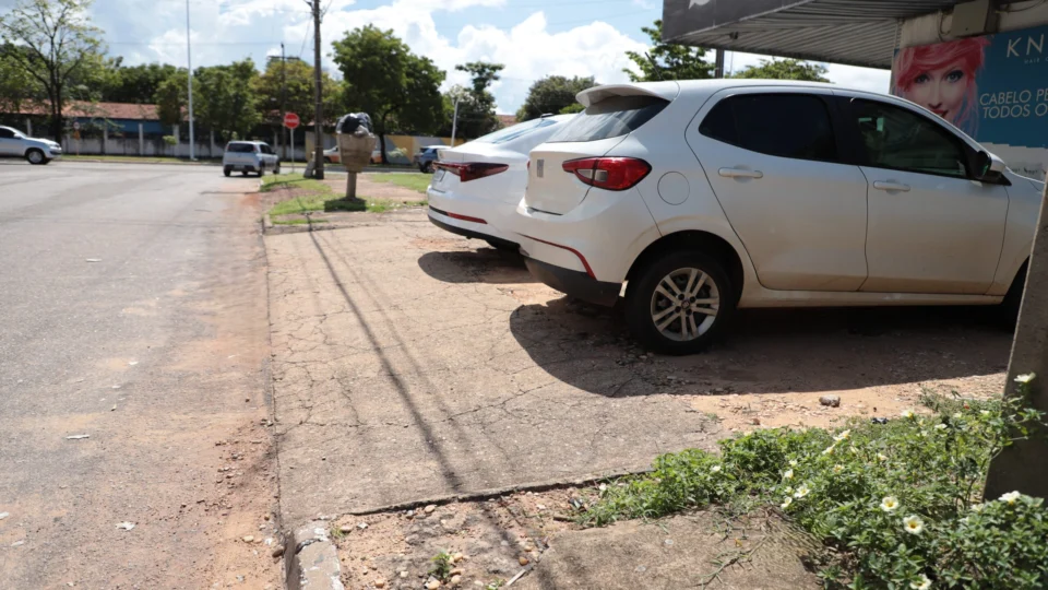 Estacionamento exclusivo para clientes é permitido? Entenda