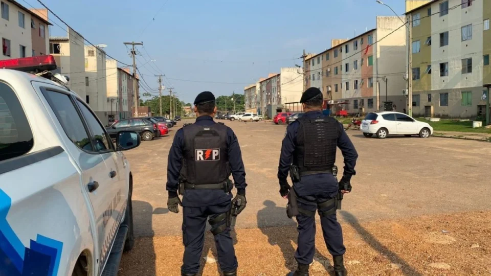 Suspeito de fornecer armas para facção de Rondônia permanece preso após decisão judicial