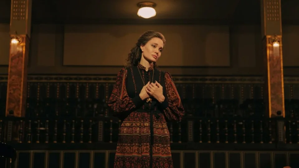 ‘Maria Callas’: onde assistir? Conheça filme que pode render o Oscar para Angelina Jolie
