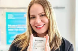 Ex-BBB Paulinha Leite acerta quina na Mega da Virada e volta a chamar atenção