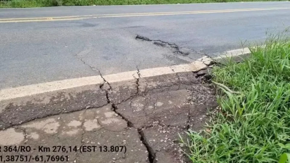 Fissura em ponte na BR-364 em Rondônia gera preocupação entre motoristas