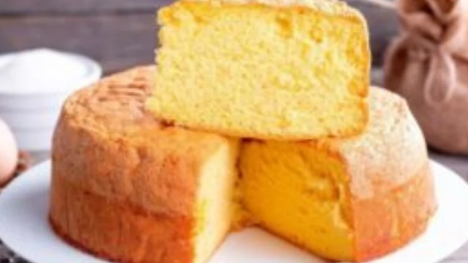 Esta receita fácil vai te render o melhor bolo de milho que você já provou