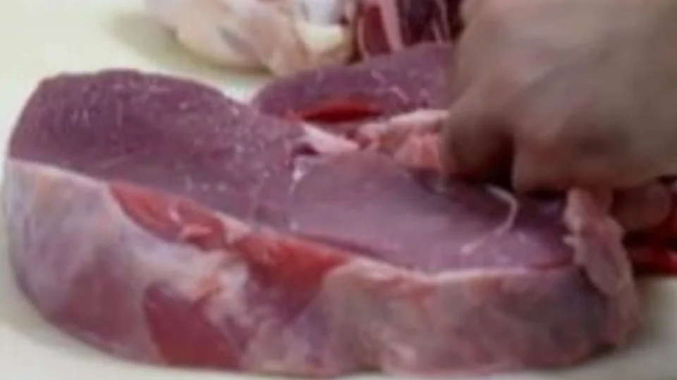 Confira 5 receitas fáceis e deliciosas para fazer com carnes ‘de segunda’