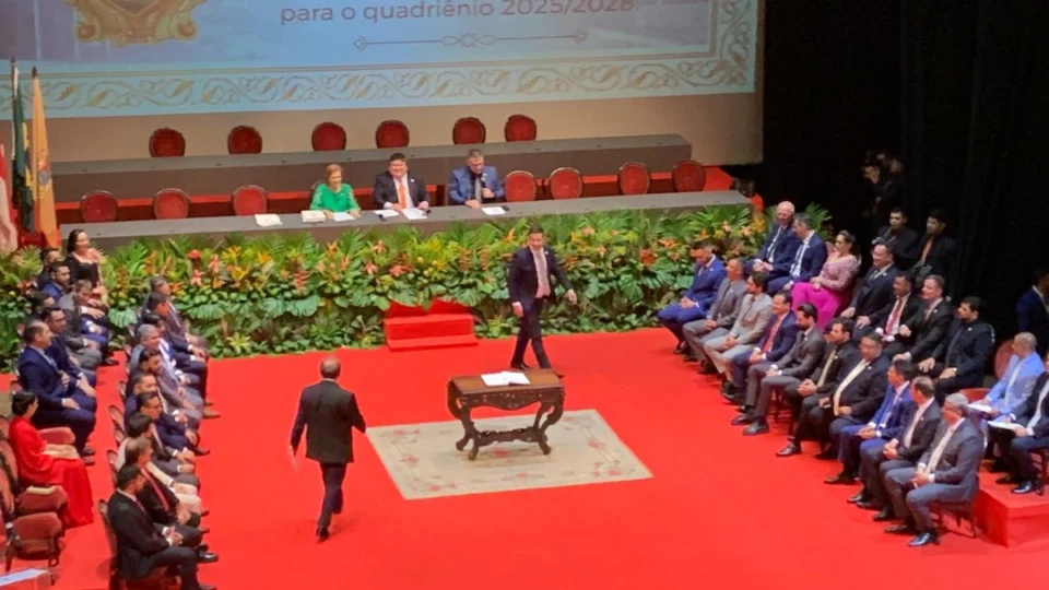 Manaus alcança o topo dos maiores salários para vereadores no Brasil em 2025