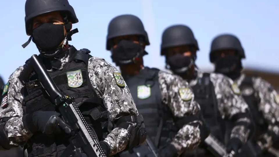 Delegados da PF criticam PEC da Segurança: ‘seguimos sem autonomia financeira’