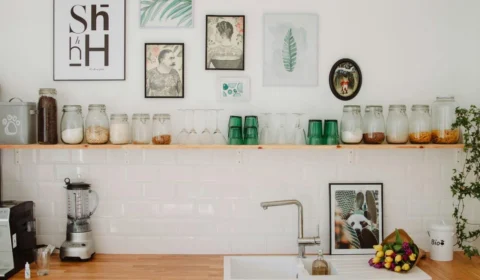 Adeus aos armários? Entenda nova tendência para cozinha que está chegando em 2025