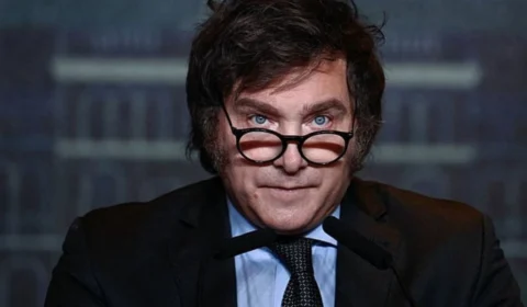 Argentina anuncia saída da OMS; especialista alerta para riscos à saúde do país