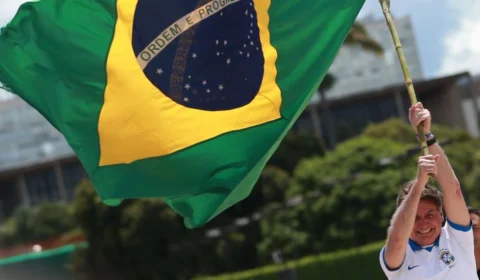 ‘Fora Lula 2026’: Bolsonaro convoca apoiadores para ato em 16 de março