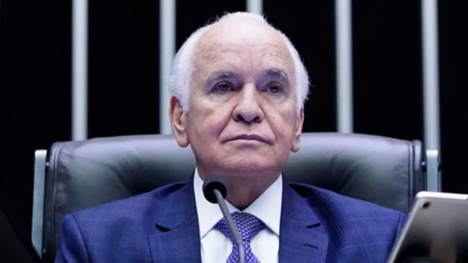 Saiba quem é Gilberto Nascimento, novo líder da bancada evangélica do Congresso Nacional