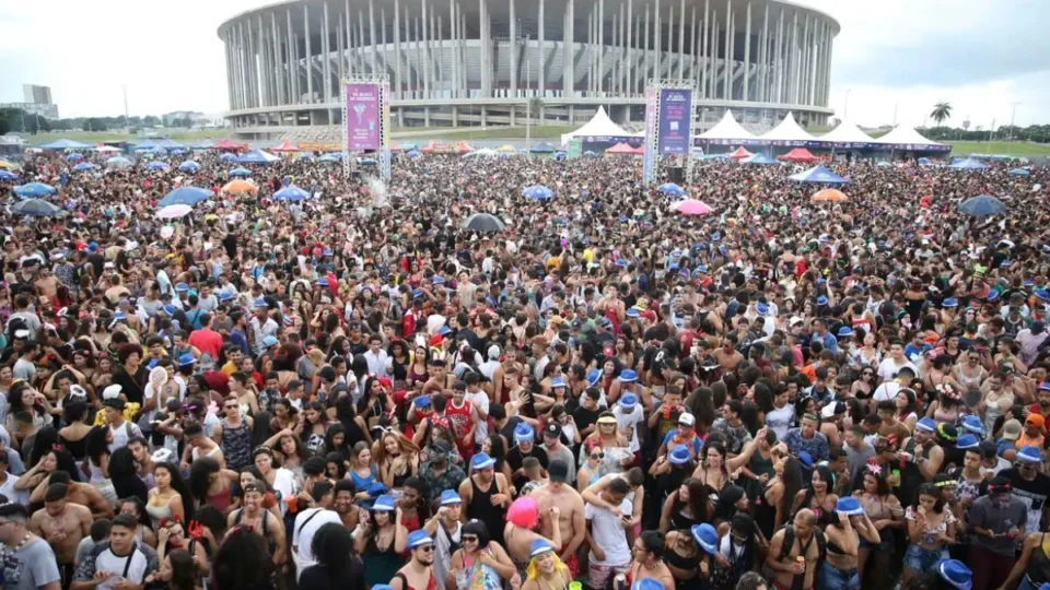 Sextou com folia! Confira dicas para aproveitar festas de carnaval sem preocupação