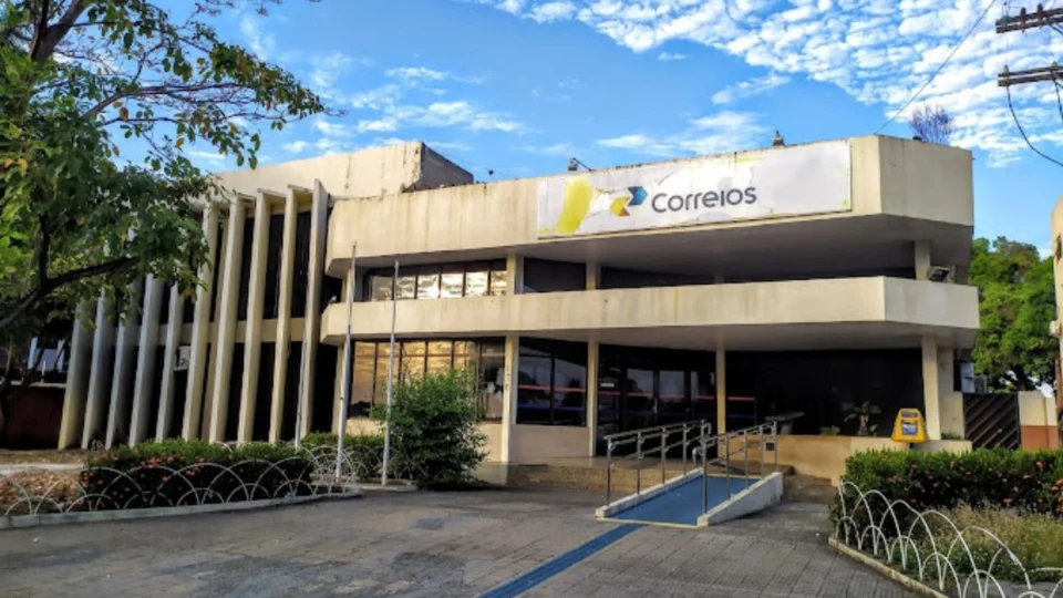 Fique livre das dívidas! Correios oferecem atendimento gratuito para negociação em Roraima