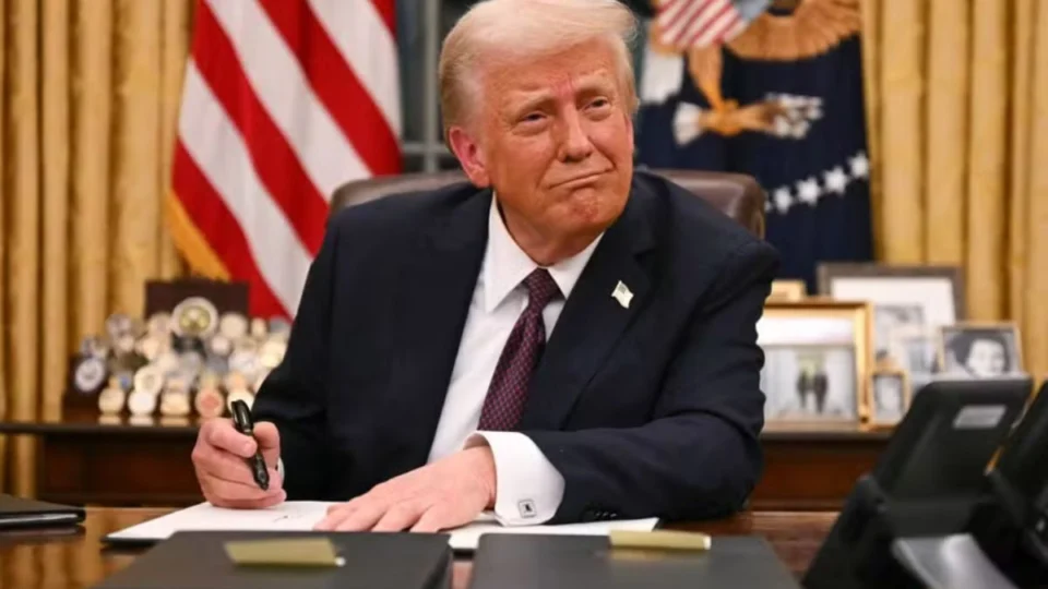 Trump vs. Brasil: Como a taxação sobre aço e alumínio pode afetar as exportações brasileiras