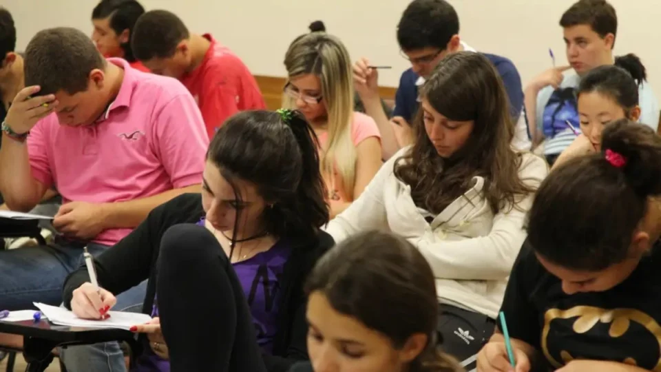 Concursos do Governo Federal têm salários de até R$19 mil; confira órgãos, vagas e prazos