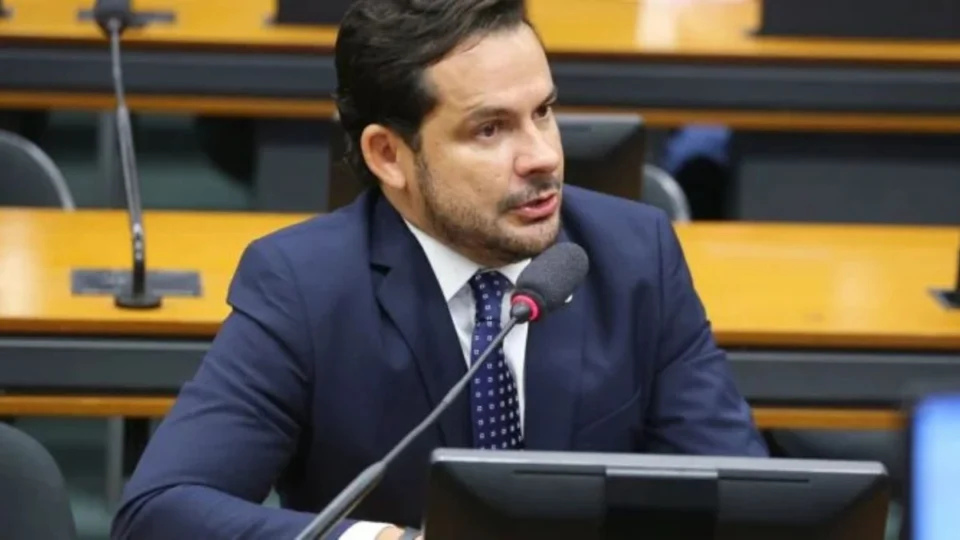 Empresas da ZFM podem ser obrigadas a investir em pesquisa na Amazônia; entenda a proposta