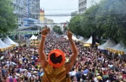 Celular Seguro: aprenda a proteger o aparelho durante o carnaval e evite prejuízos