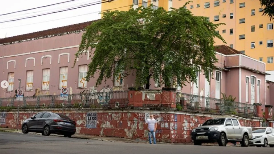 Casarão de Ideias reformará antiga Escola Saldanha Marinho para criar nova sede em Manaus