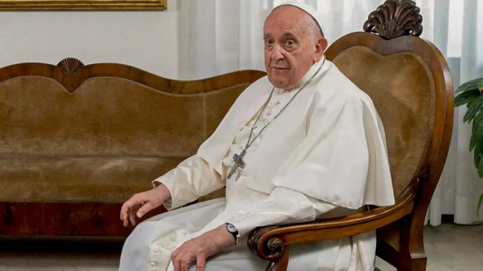 Papa Francisco tem audiências canceladas no próximo sábado (1º); estado continua estável