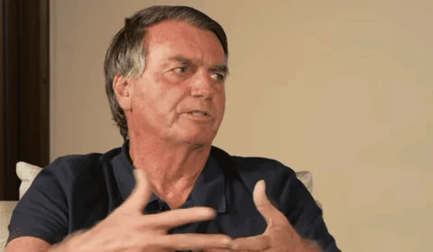 Bolsonaro fala sobre ‘Ainda Estou Aqui’ e critica Fernanda Torres em entrevista a Leo Dias