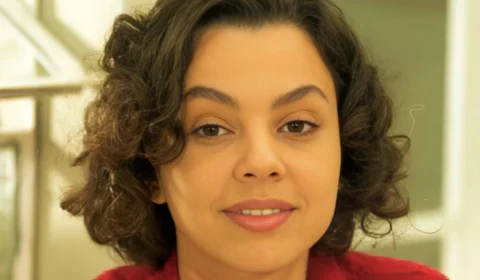 Reprise de ‘História de Amor’: veja antes e depois de Carla Marins, intérprete de Joyce