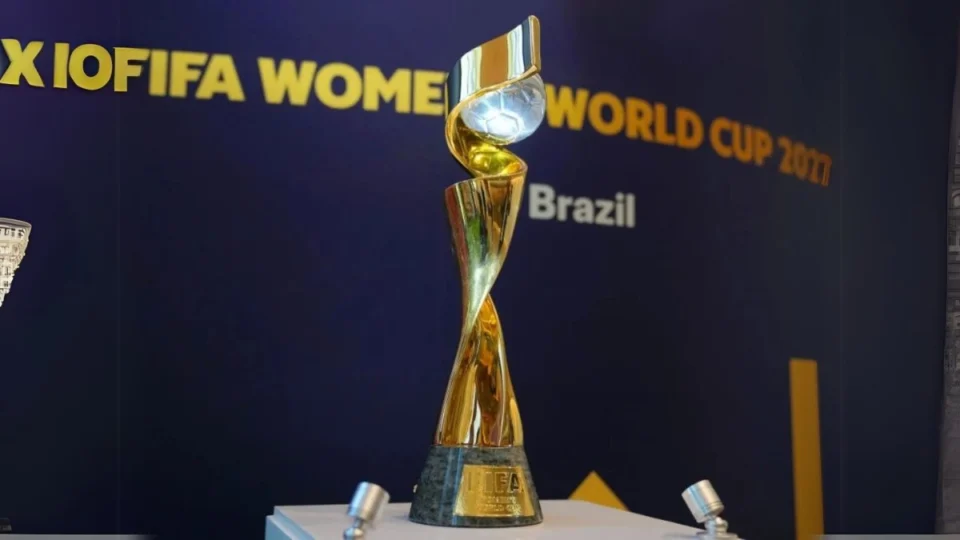 Amazonas avança diálogo com a CBF para sediar Copa do Mundo de Futebol Feminino de 2027