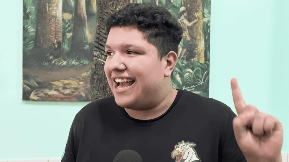 Conheça Davi, o jovem que conquistou vaga na Ufac e lutou por inclusão no Enem