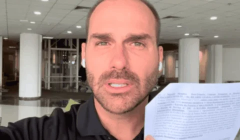 Eduardo Bolsonaro é intimado pela PF por chamar delegado de p*tinha de Moraes
