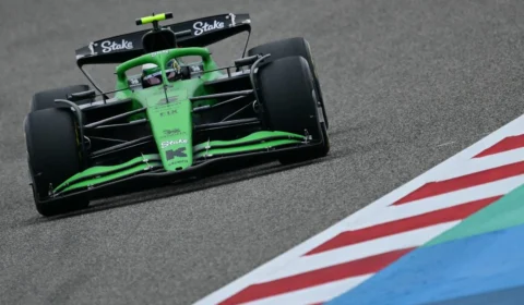 F1: Bortoleto estreia com a Sauber e substituto de Hamilton lidera primeira sessão de teste