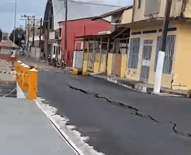 Orla de Parintins interditada