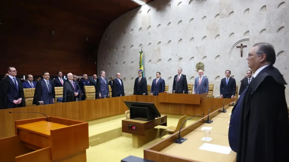 Ano Judiciário: Barroso destaca união entre os três poderes