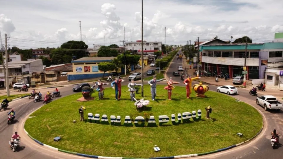 Manacapuru, 3º maior município do Amazonas, tenta superar desafios na educação superior