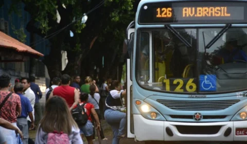 Passagem de ônibus em Manaus: novo valor de R$ 5 começa a valer a partir deste sábado (15)