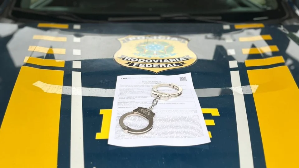 Homem é preso pela PRF por estupro em Araguaína